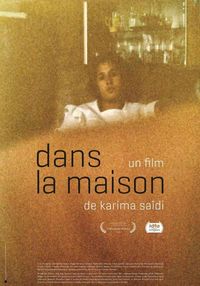 DANS LA MAISON